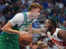 Raptors Mavericks Basketball