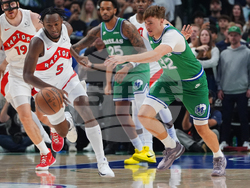 Raptors Mavericks Basketball