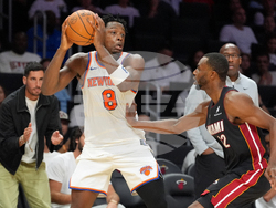 Knicks Heat Basketball