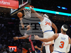 Knicks Heat Basketball