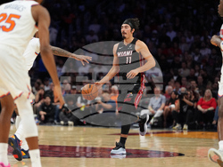 Knicks Heat Basketball