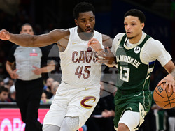 Bucks Cavaliers Basketball