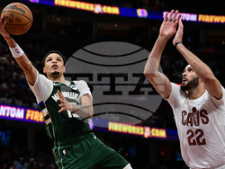 Bucks Cavaliers Basketball