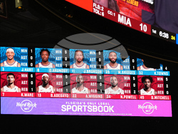 Knicks Heat Basketball