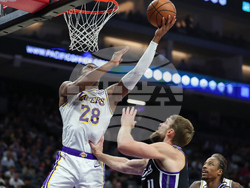 Lakers Kings Basketball