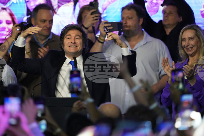 Британски и френски издания коментират резултатите от междинните избори за Конгрес в Аржентина