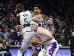 Lakers Kings Basketball
