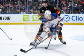 Oilers Canucks Hockey