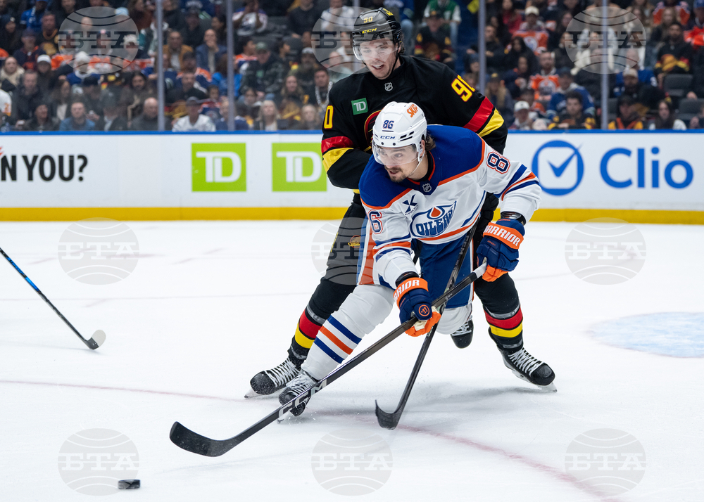 Oilers Canucks Hockey