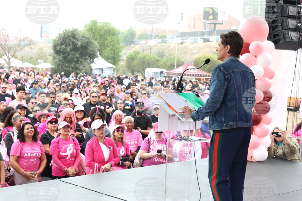 Rob Lowe at Komen MORE THAN PINK Walk in Los Angeles