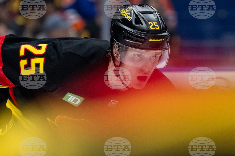 Oilers Canucks Hockey