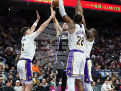 Lakers Kings Basketball