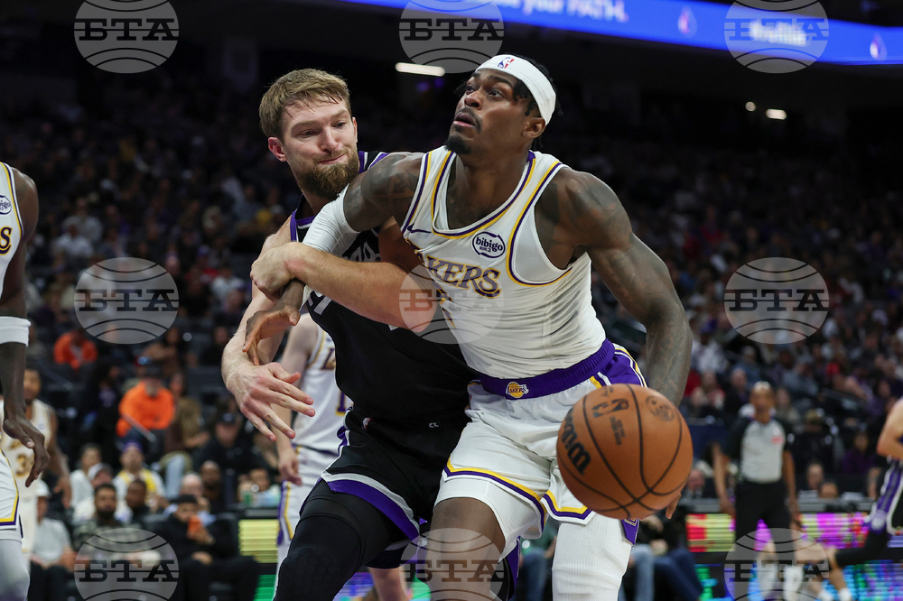 Lakers Kings Basketball