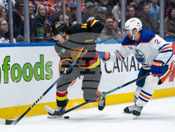 Oilers Canucks Hockey