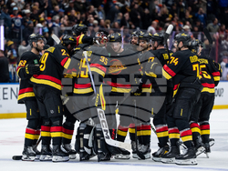 Oilers Canucks Hockey