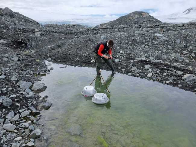 Антарктида - Ден 66 - тема на деня - Хидробиологът Весела Евтимова: Повечето езера в Антарктика поглъщат въглероден диоксид и допринасят за намаляването му в атмосферата