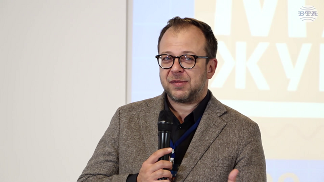 Обученията за млади журналисти на БТА и ЕП са изключително полезни, каза Теодор Стойчев, ръководител на Бюрото на Европейския парламент