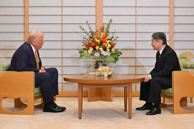 АФП: Визитата на Тръмп в Япония: пикапи, топки за голф, руски газ и инвестиции