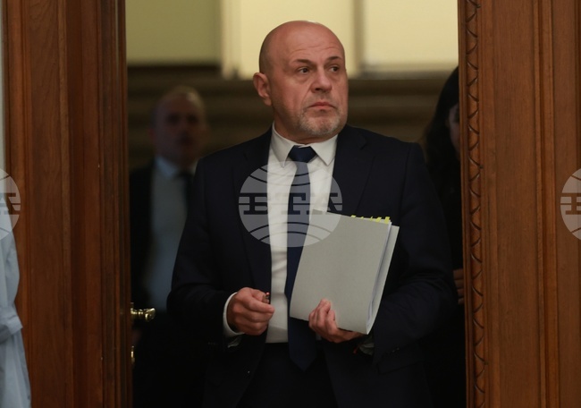 Бюджетът е точката на равновесие между всички коалиционни партньори, каза вицепремиерът Томислав Дончев 