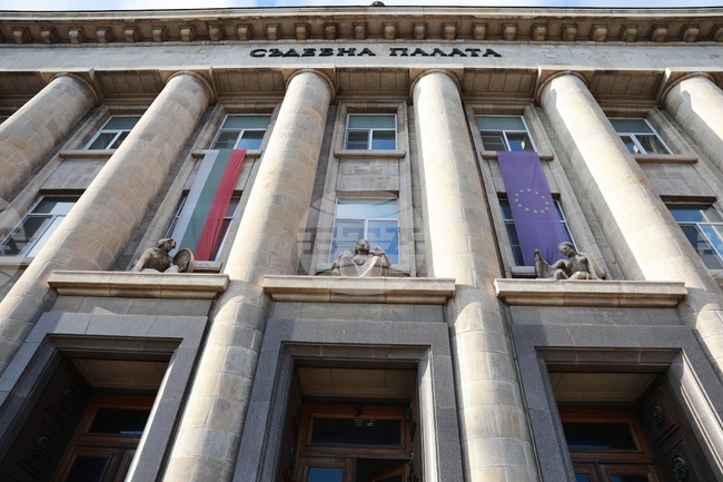 Прокуратурата привлече като обвиняем 43-годишен мъж за блудство с възрастна жена в Русенско