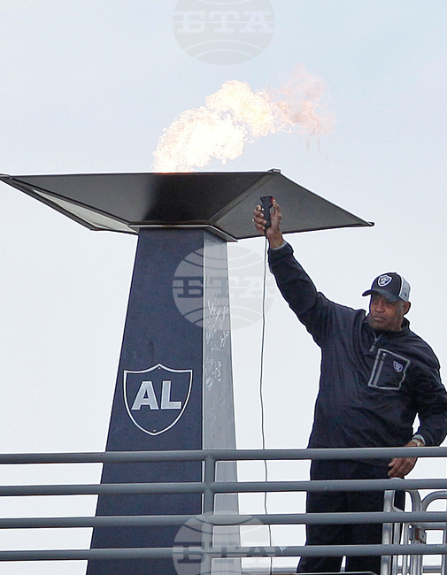 Obit-Atkinson Football