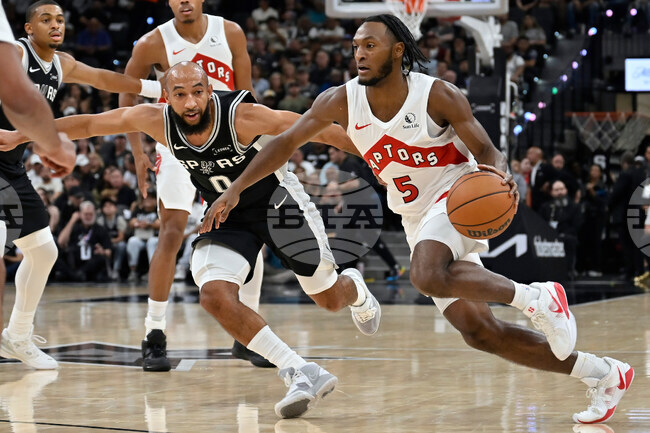 Raptors Spurs Basketball