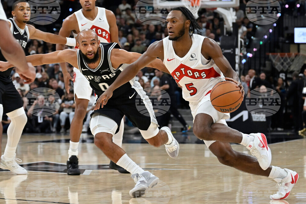 Raptors Spurs Basketball