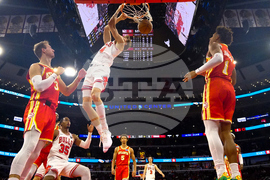 Hawks Bulls Basketball