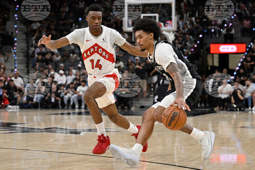 Raptors Spurs Basketball