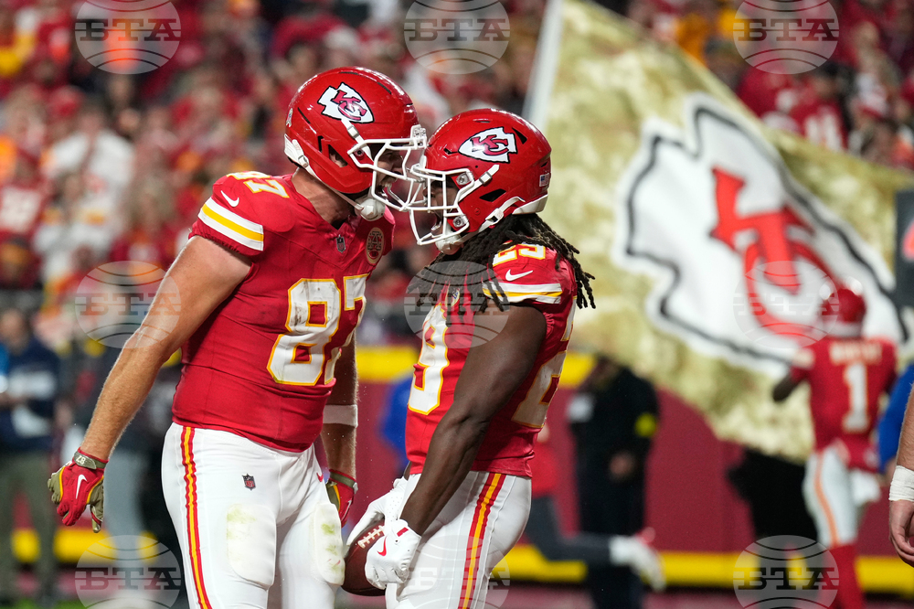 APTOPIX Commanders Chiefs Football