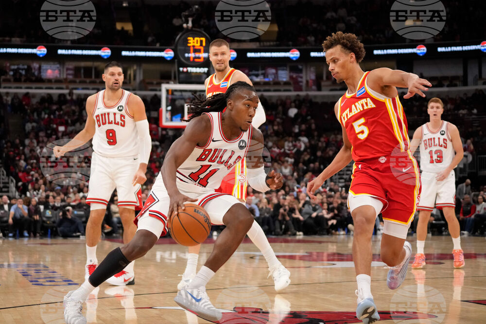 Hawks Bulls Basketball