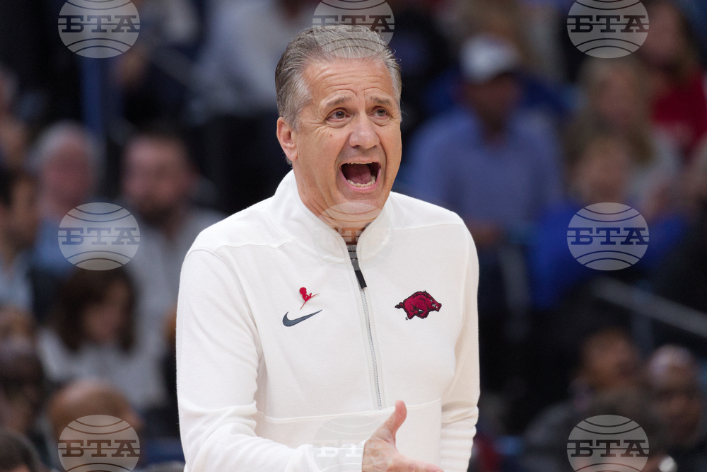 Arkansas Memphis Basketball