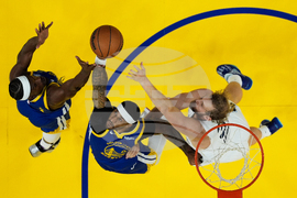 CORRECTION Grizzlies Warriors Basketball