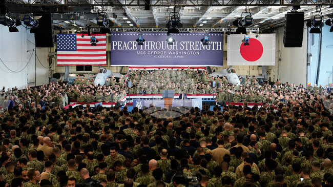 Японската министър-председателка намекна за промяна в доктрината на страната да не разполага на своя територия ядрени оръжия