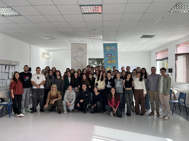 МСМРБ: „Да вярваш в демокрацията (все още): Млади хора учат как се променя системата“