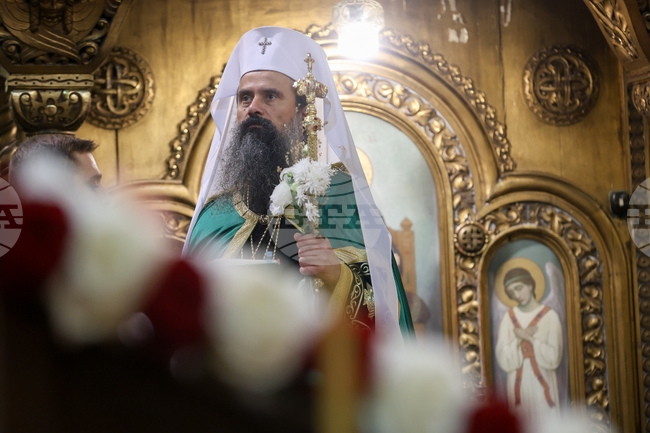 Когато търсим своята правда и искаме да я наложим, това значи, че в нас все още живее себелюбието, каза патриарх Даниил