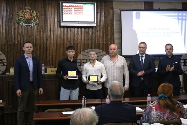 Тулчан Мехмед и карате клуб "Самурай" са спортист и отбор на месец септември в Добрич 