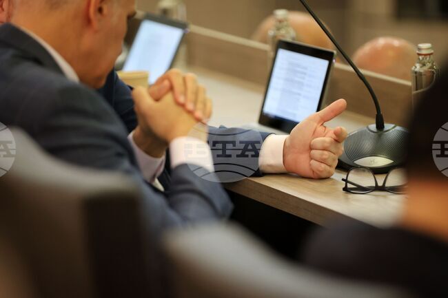 Община Бургас може да кандидатства с проект за обновяване на спортен център „Славейков“, решиха общинските съветници 