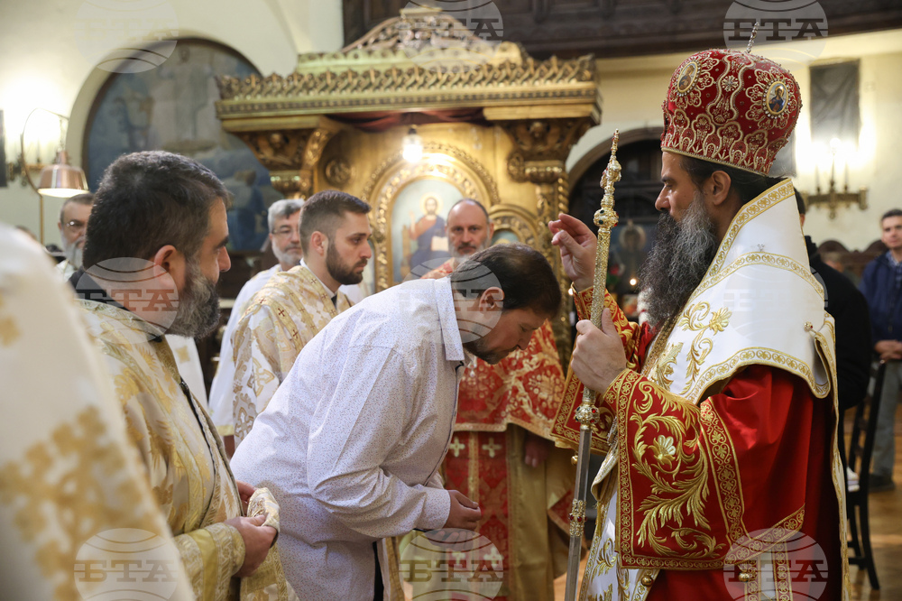 Храм „Св. мчца Параскева“ - Патриаршеска св. литургия