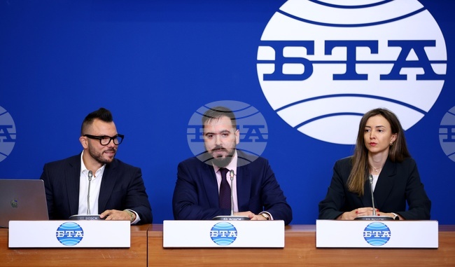 Polls Show Increase in Bulgarians' Savings, Interest in Investment Gold