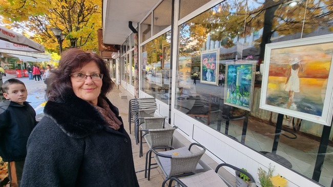 Шеста самостоятелна изложба ще открие смолянската художничка Нина Пишинова