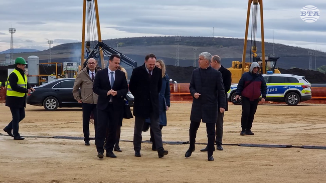 С изграждането на вертикалния газов коридор България запазва ролята си на надежден доставчик и газов хъб в региона, каза министър Станков