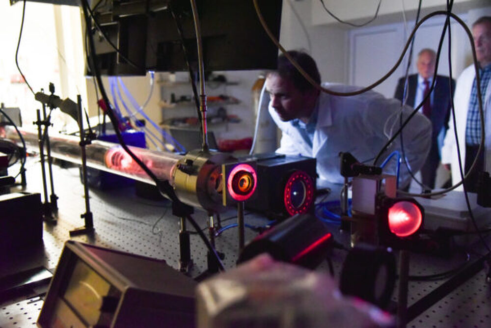 Авангарден проект на Института по физика на твърдото тяло към БАН ще бъде подкрепен с 10 милиона лева