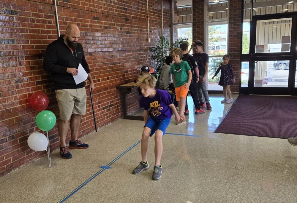 Ученици от Българското училище „Академия Христо Ботев“ във Вашингтон взеха участие в състезанието „Левски скок“