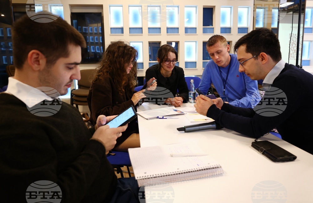 Българска телеграфна агенция - Европейски парламент - обучение за млади журналисти - Модул: Дезинформационните кампании, свързани с ЕС