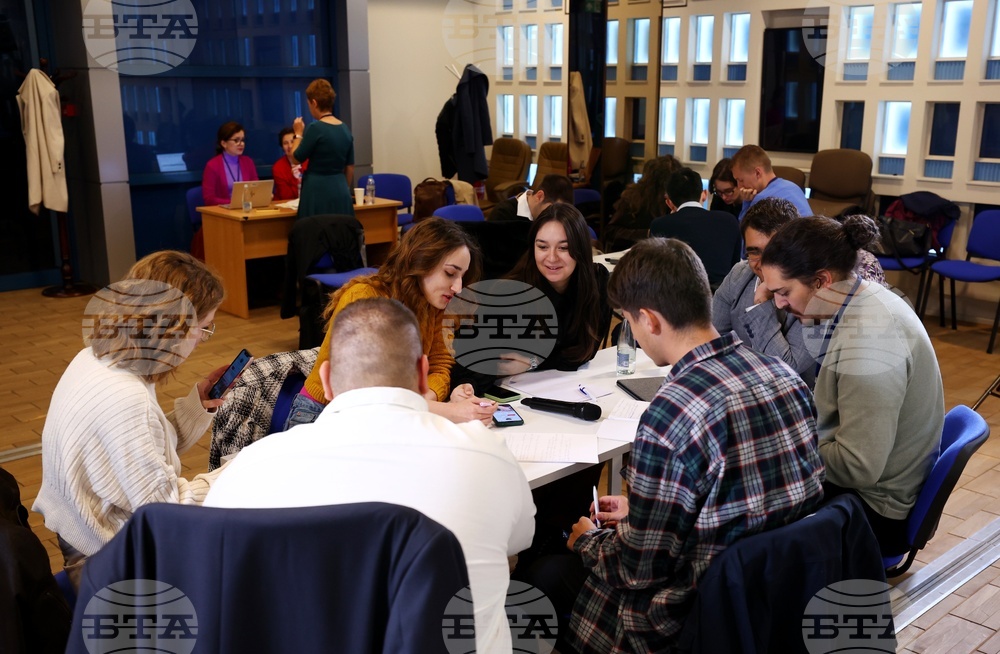 Българска телеграфна агенция - Европейски парламент - обучение за млади журналисти - Модул: Дезинформационните кампании, свързани с ЕС