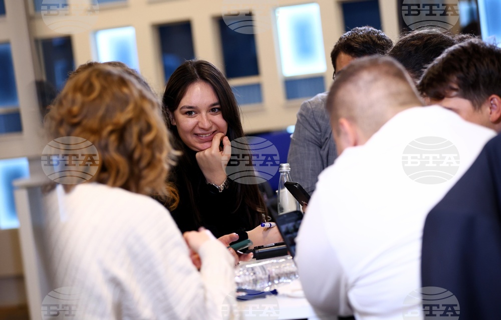 Българска телеграфна агенция - Европейски парламент - обучение за млади журналисти - Модул: Дезинформационните кампании, свързани с ЕС