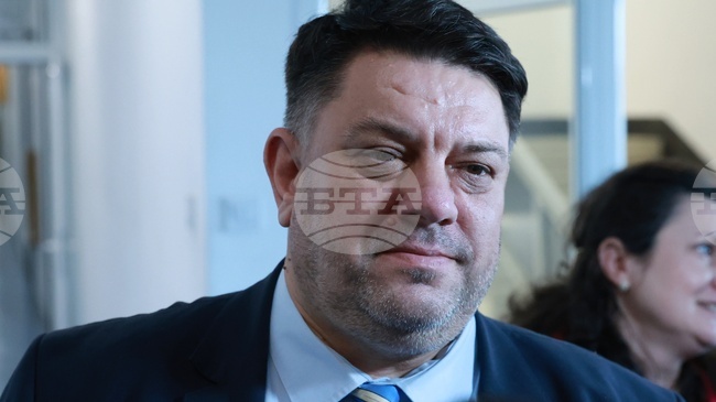 Утре ще уточним срока за ротацията на председателя на Народното събрание, каза вицепремиерът Атанас Зафиров