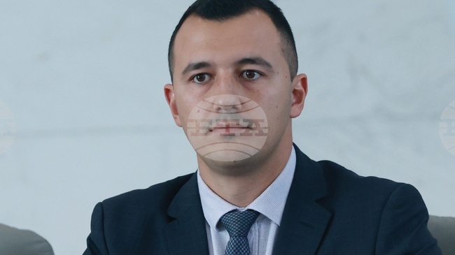 След като влезем в Народното събрание, виждам Румен Радев като наш партньор, заяви Габриел Вълков от БСП