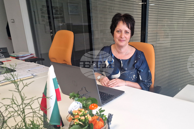 Добри практики от професионалното си развитие в САЩ прилага в работата си в родината Петя Неделчева от Търговище